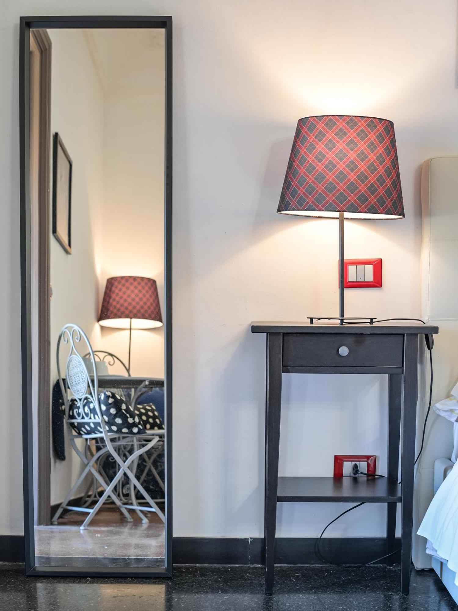 Lovely Room On Rooftops - Genovainrelax ภายนอก รูปภาพ